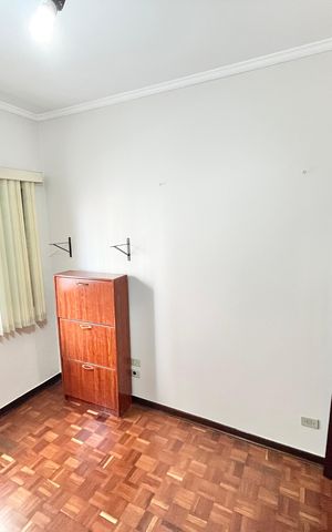 Casa para alugar com 250m², 3 quartos e 5 vagas Casa para alugar com 250m², 3 quartos e 5 vagasQuarto 1 Suíte