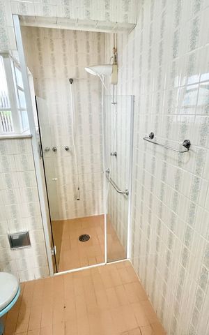 Casa para alugar com 250m², 3 quartos e 5 vagas Casa para alugar com 250m², 3 quartos e 5 vagasBanheiro