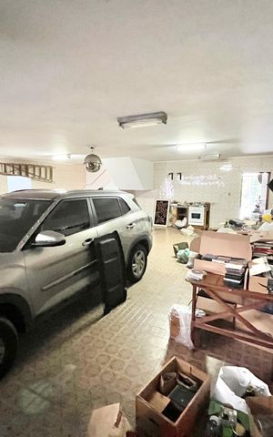 Casa para alugar com 250m², 3 quartos e 5 vagas Casa para alugar com 250m², 3 quartos e 5 vagasGaragem