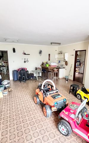 Casa para alugar com 250m², 3 quartos e 5 vagas Casa para alugar com 250m², 3 quartos e 5 vagasSalão de Festas