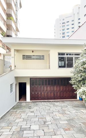 Casa para alugar com 250m², 3 quartos e 5 vagas Casa para alugar com 250m², 3 quartos e 5 vagasEntrada