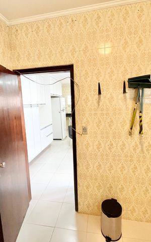 Casa para alugar com 250m², 3 quartos e 5 vagas Casa para alugar com 250m², 3 quartos e 5 vagasÁrea de Serviço