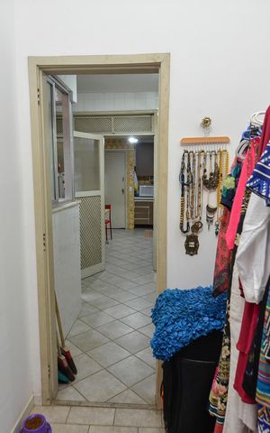Apartamento à venda com 101m², 2 quartos e 1 vaga Apartamento à venda com 101m², 2 quartos e 1 vagaQuarto de Serviço