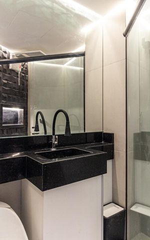 Studio à venda com 31m², 1 quarto e sem vaga Studio à venda com 31m², 1 quarto e sem vagaBanheiro