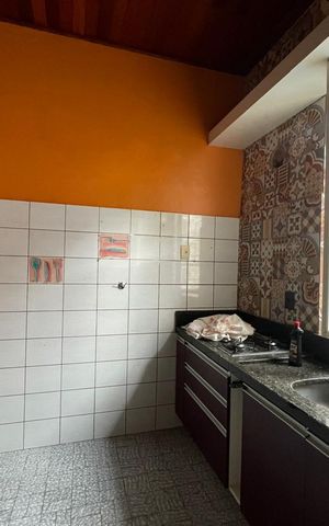 Casa à venda com 174m², 3 quartos e sem vaga