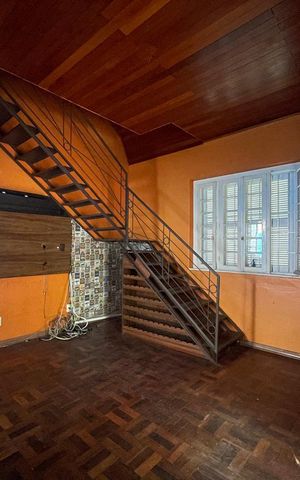 Casa à venda com 174m², 3 quartos e sem vaga