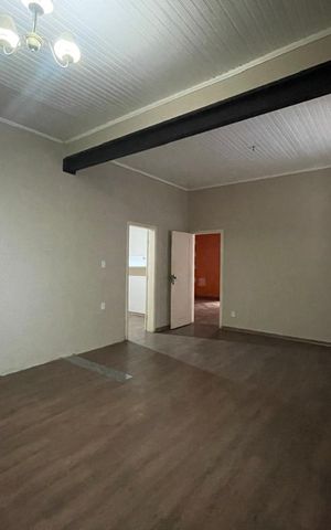 Casa à venda com 174m², 3 quartos e sem vaga
