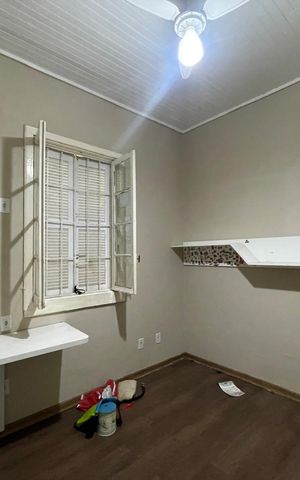 Casa à venda com 174m², 3 quartos e sem vaga