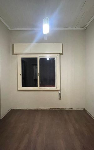 Casa à venda com 174m², 3 quartos e sem vaga