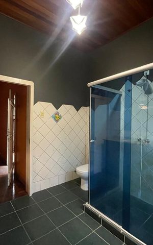 Casa à venda com 174m², 3 quartos e sem vaga