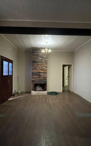 Casa à venda com 174m², 3 quartos e sem vaga