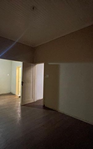 Casa à venda com 174m², 3 quartos e sem vaga