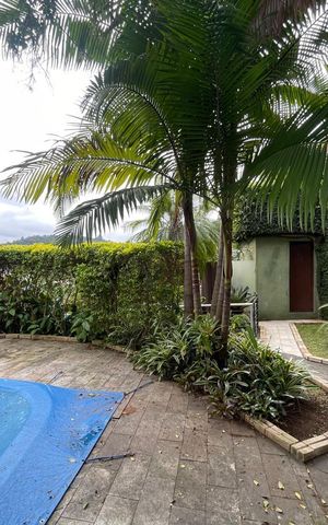Casa à venda com 174m², 3 quartos e sem vaga