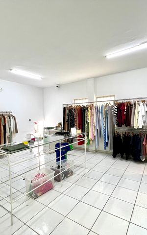 Casa à venda com 791m², 5 quartos e 5 vagas