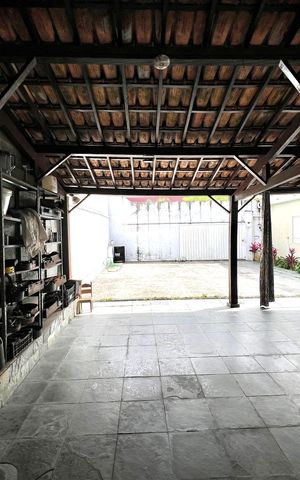 Casa à venda com 791m², 5 quartos e 5 vagas
