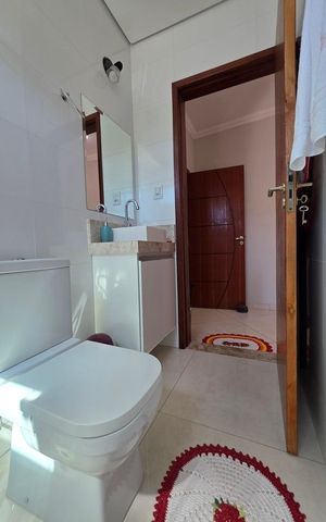 Casa à venda com 240m², 7 quartos e 6 vagas