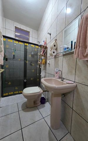 Casa à venda com 240m², 7 quartos e 6 vagas