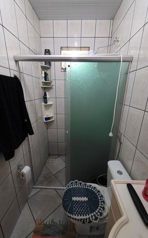 Casa à venda com 240m², 7 quartos e 6 vagas