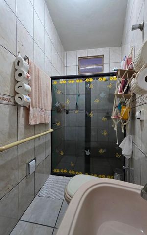 Casa à venda com 240m², 7 quartos e 6 vagas