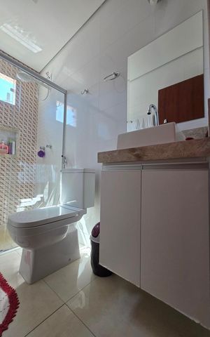 Casa à venda com 240m², 7 quartos e 6 vagas