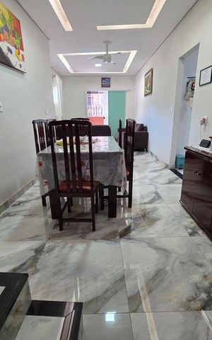 Casa à venda com 240m², 7 quartos e 6 vagas