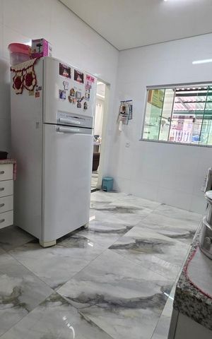 Casa à venda com 240m², 7 quartos e 6 vagas
