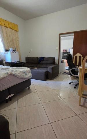 Casa à venda com 240m², 7 quartos e 6 vagas