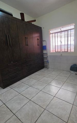 Casa à venda com 240m², 7 quartos e 6 vagas