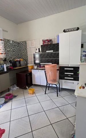 Casa à venda com 240m², 7 quartos e 6 vagas