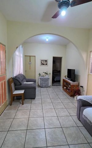 Casa à venda com 240m², 7 quartos e 6 vagas