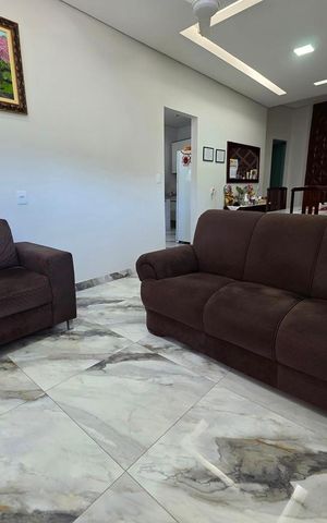 Casa à venda com 240m², 7 quartos e 6 vagas