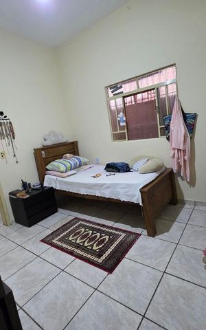 Casa à venda com 240m², 7 quartos e 6 vagas