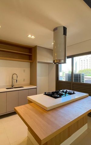 Apartamento para alugar com 156m², 3 quartos e 3 vagas Apartamento para alugar com 156m², 3 quartos e 3 vagasCozinha