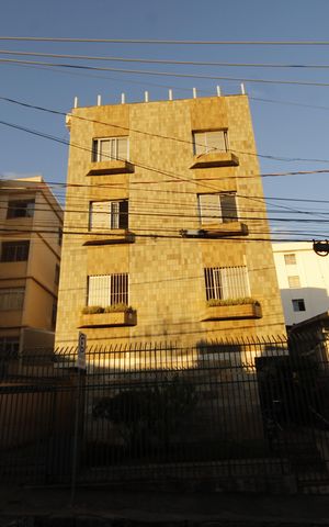 Apartamento à venda com 179m², 2 quartos e 1 vagafachada