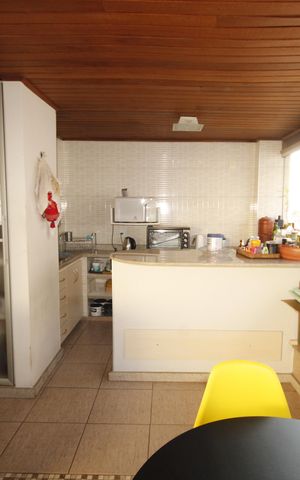 Apartamento à venda com 179m², 2 quartos e 1 vagacozinha 2