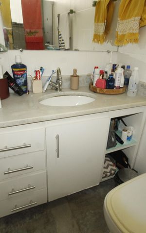 Apartamento à venda com 179m², 2 quartos e 1 vagabanheiro 2