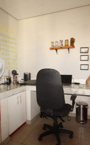 Apartamento à venda com 179m², 2 quartos e 1 vagaEscritório