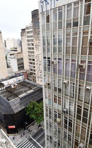 Apartamento à venda com 90m², 2 quartos e sem vagaSala - Vista
