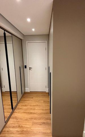 Apartamento à venda com 165m², 3 quartos e 2 vagas Apartamento à venda com 165m², 3 quartos e 2 vagasSuíte Máster