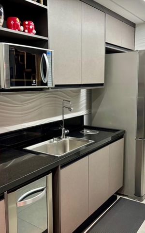 Apartamento à venda com 165m², 3 quartos e 2 vagas Apartamento à venda com 165m², 3 quartos e 2 vagasCozinha