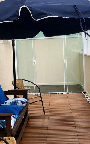 Apartamento à venda com 165m², 3 quartos e 2 vagas Apartamento à venda com 165m², 3 quartos e 2 vagasVaranda