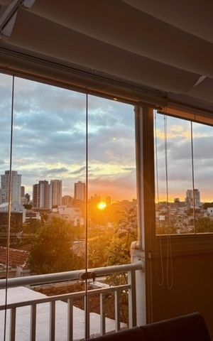 Apartamento à venda com 165m², 3 quartos e 2 vagas Apartamento à venda com 165m², 3 quartos e 2 vagasVaranda Gourmet