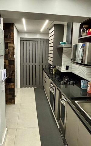 Apartamento à venda com 165m², 3 quartos e 2 vagas Apartamento à venda com 165m², 3 quartos e 2 vagasCozinha