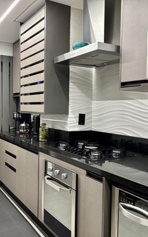 Apartamento à venda com 165m², 3 quartos e 2 vagas Apartamento à venda com 165m², 3 quartos e 2 vagasCozinha