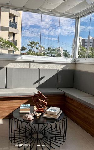 Apartamento à venda com 165m², 3 quartos e 2 vagas Apartamento à venda com 165m², 3 quartos e 2 vagasÁrea externa