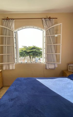 Casa à venda com 181m², 5 quartos e 3 vagas Casa à venda com 181m², 5 quartos e 3 vagasQuarto 3