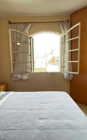 Casa à venda com 181m², 5 quartos e 3 vagas Casa à venda com 181m², 5 quartos e 3 vagasQuarto 1
