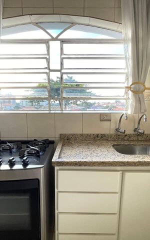Casa à venda com 181m², 5 quartos e 3 vagas Casa à venda com 181m², 5 quartos e 3 vagasCozinha