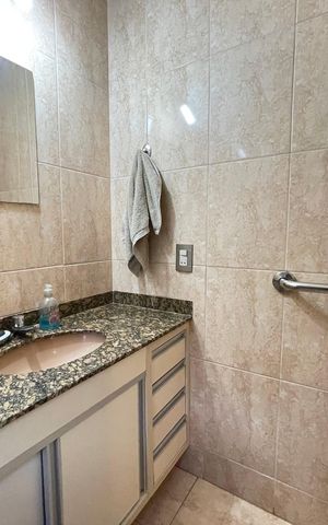 Casa à venda com 181m², 5 quartos e 3 vagas Casa à venda com 181m², 5 quartos e 3 vagasBanheiro 3