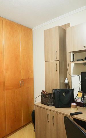Apartamento para alugar com 72m², 2 quartos e 2 vagas Apartamento para alugar com 72m², 2 quartos e 2 vagasQuarto